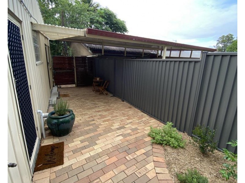2 Narrogal Court, Ocean Shores NSW 2483