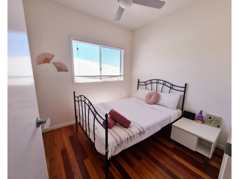 2/17 Palmer Avenue, Ocean Shores NSW 2483