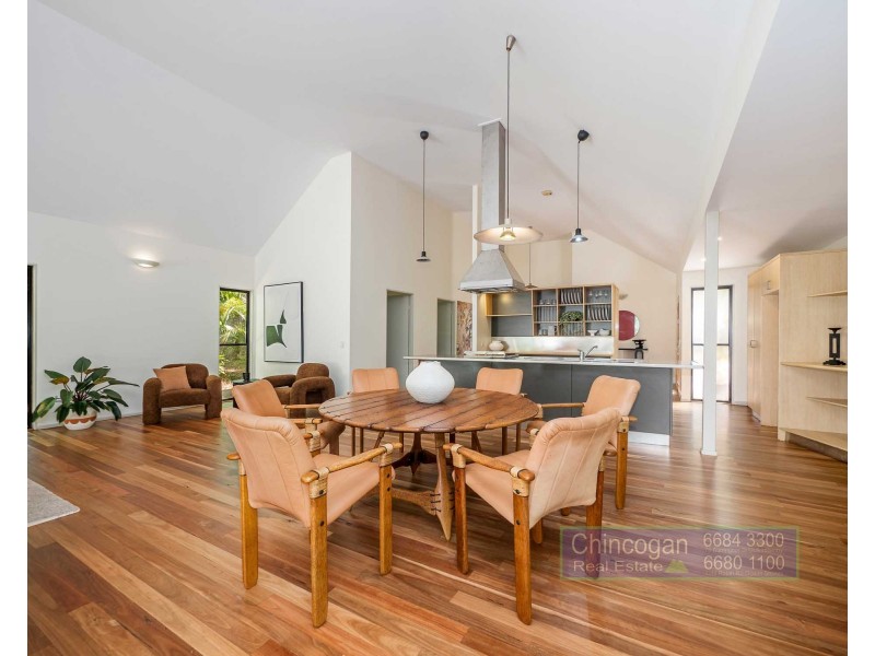 25 Hardy Avenue, Ocean Shores NSW 2483