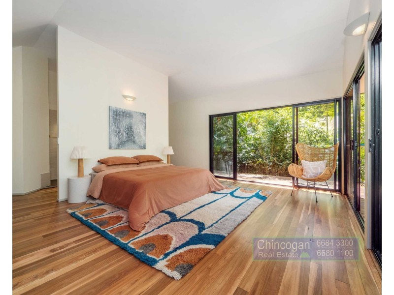 25 Hardy Avenue, Ocean Shores NSW 2483