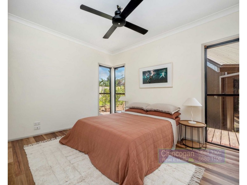 25 Hardy Avenue, Ocean Shores NSW 2483