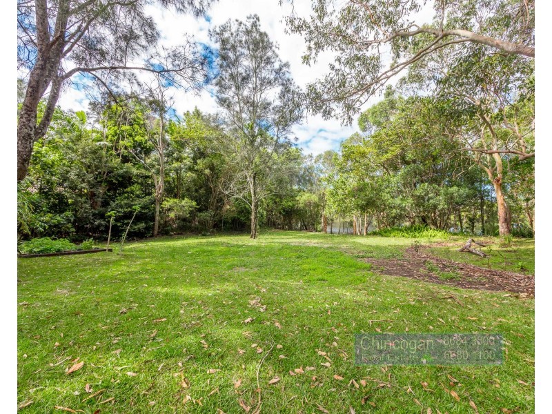 25 Hardy Avenue, Ocean Shores NSW 2483