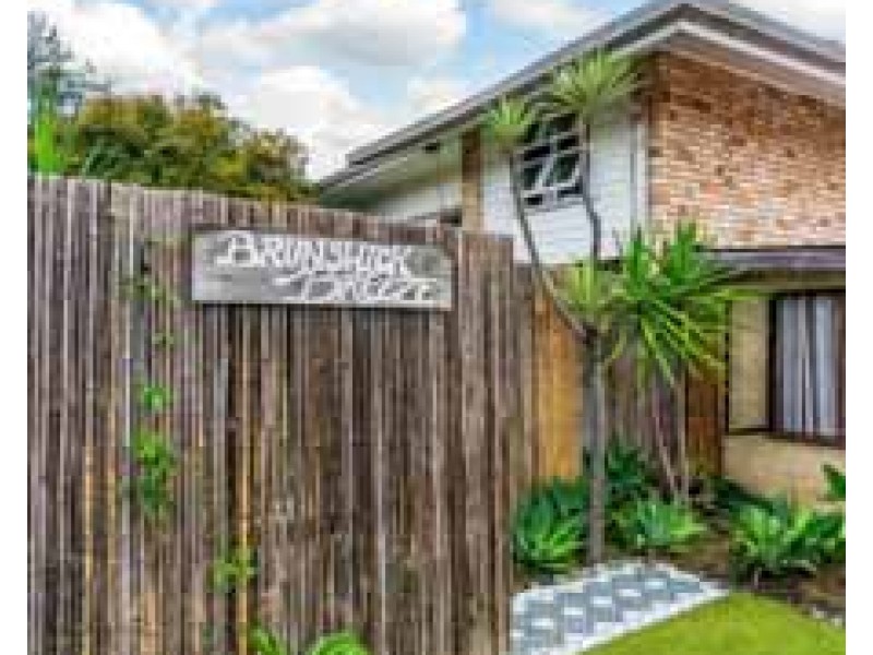 36 South Beach Road, Brunswick Heads NSW 2483