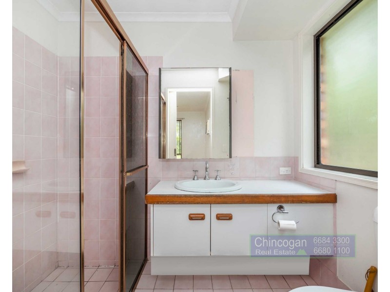 11 Yamble Drive, Ocean Shores NSW 2483