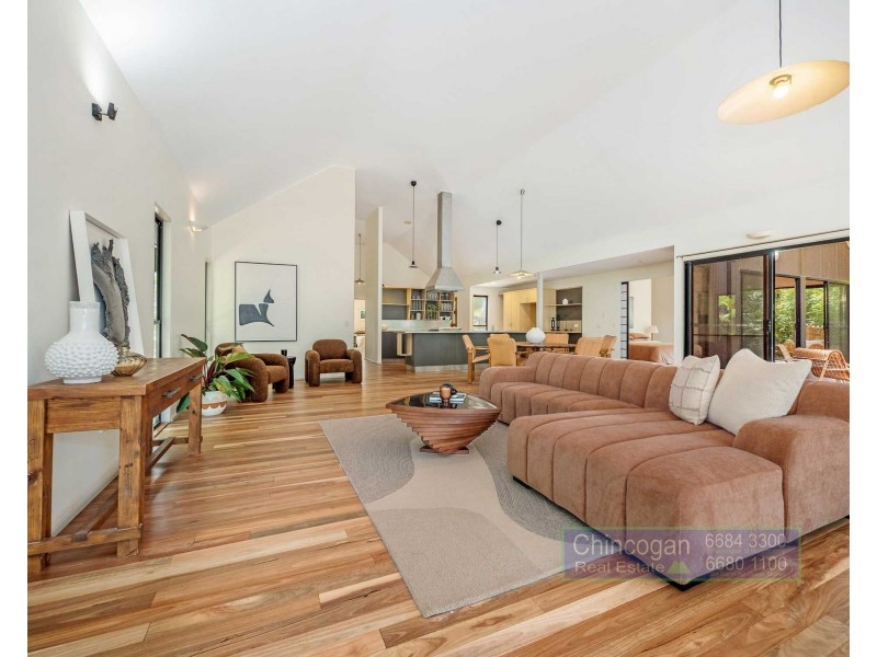 25 Hardy Avenue, Ocean Shores NSW 2483