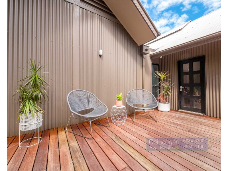 25 Hardy Avenue, Ocean Shores NSW 2483