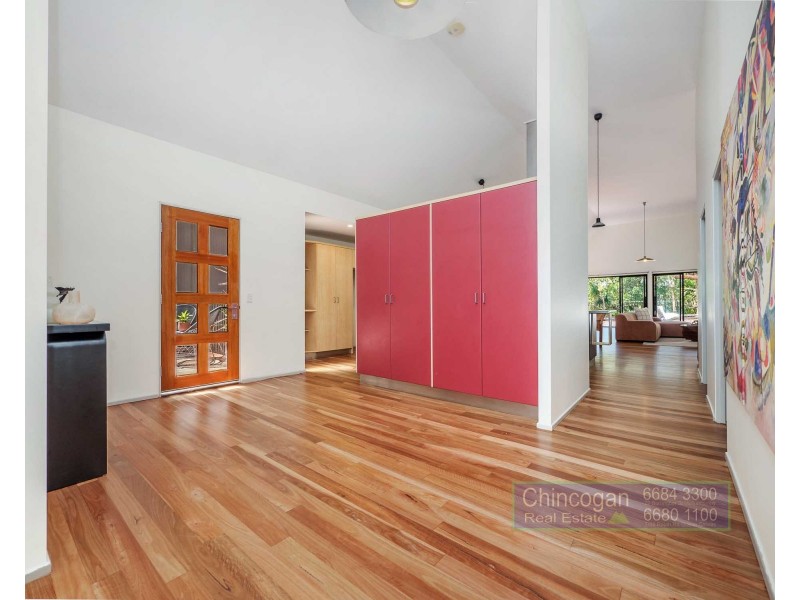 25 Hardy Avenue, Ocean Shores NSW 2483