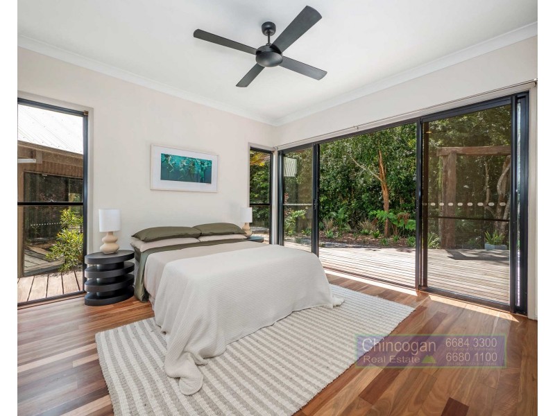 25 Hardy Avenue, Ocean Shores NSW 2483