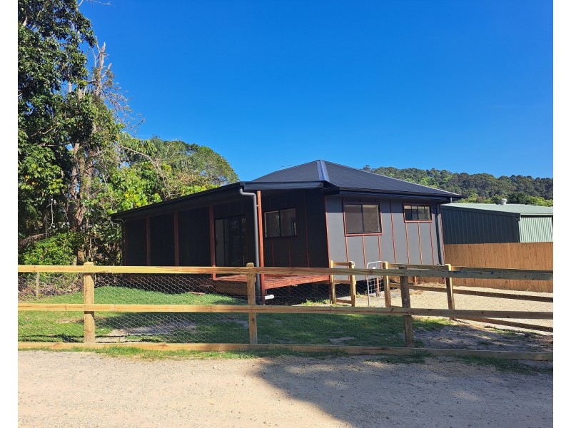 17B Mountain View Road, Ocean Shores NSW 2483