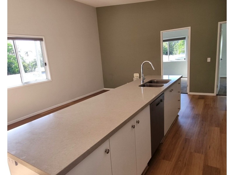 2/4 Burra Burra Close, Ocean Shores NSW 2483