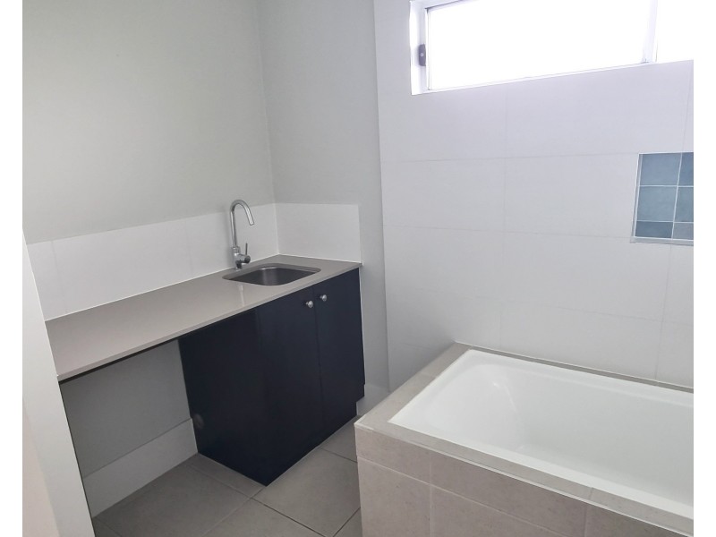 2/4 Burra Burra Close, Ocean Shores NSW 2483