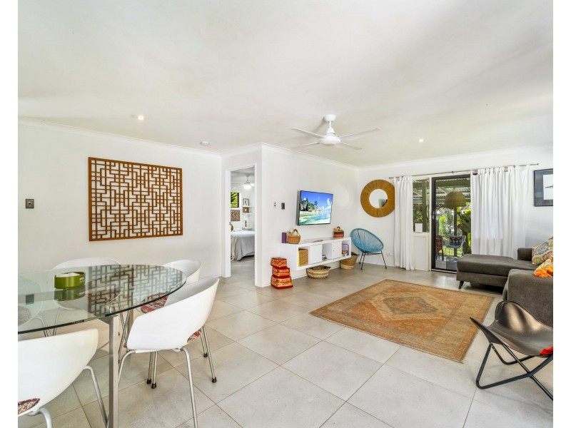 2/14 elizabeth Avenue, South Golden Beach NSW 2483