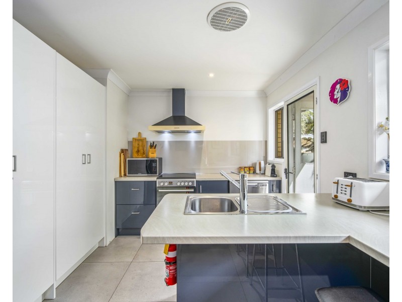 2/14 elizabeth Avenue, South Golden Beach NSW 2483