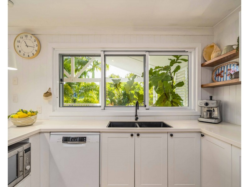 12 Robin Street, South Golden Beach NSW 2483