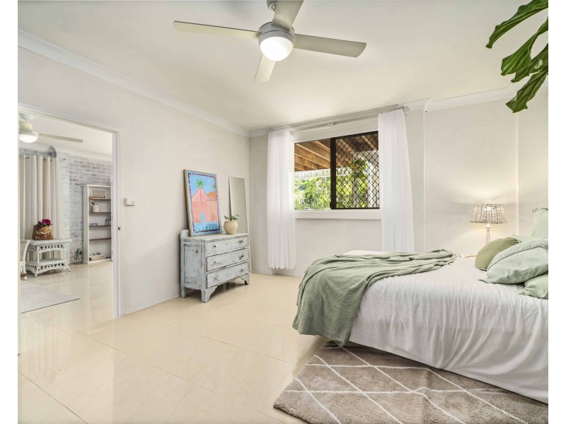 12 Robin Street, South Golden Beach NSW 2483