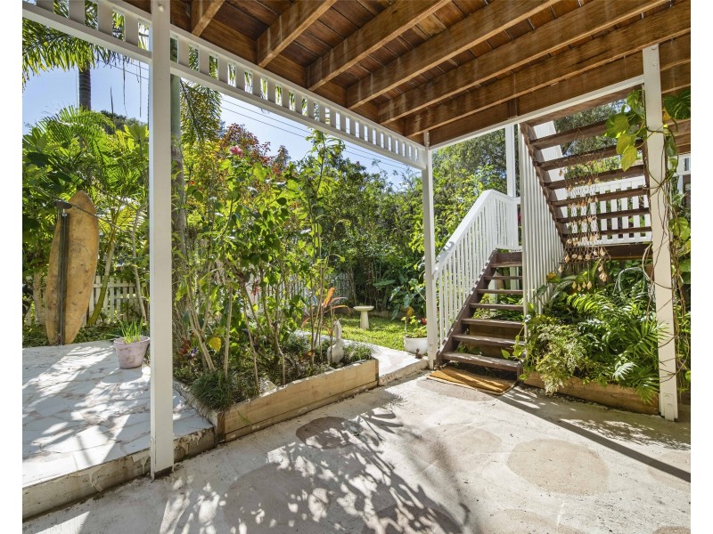 12 Robin Street, South Golden Beach NSW 2483