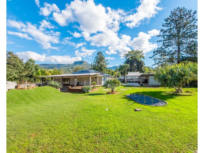 1 Moran Close, Main Arm NSW 2482