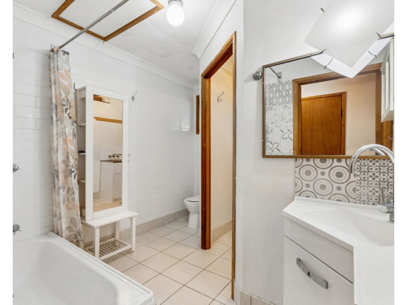 141 Smiths Creek Road, Uki NSW 2484