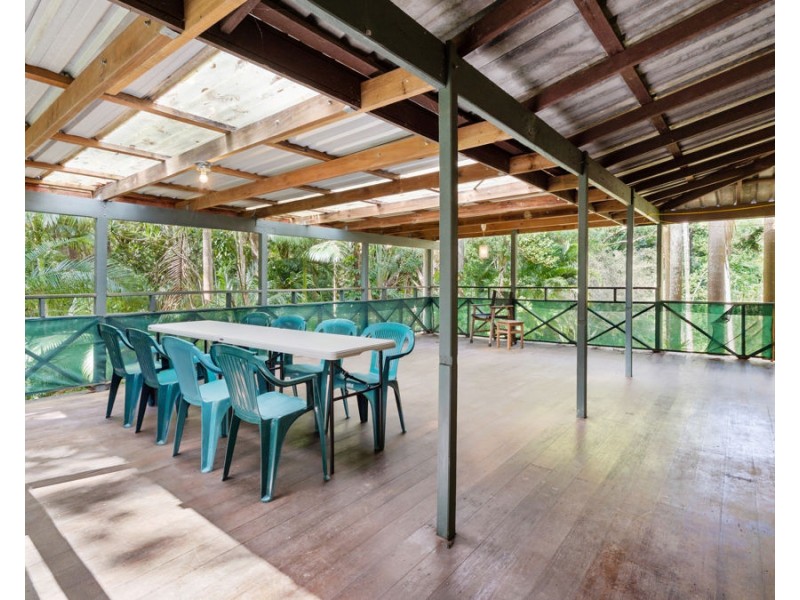 141 Smiths Creek Road, Uki NSW 2484