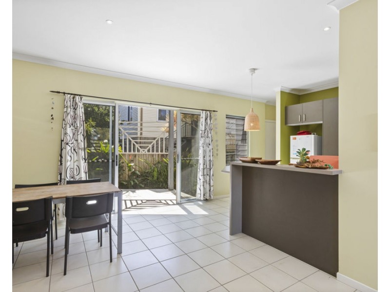 2/8 Philip Street, Pottsville NSW 2489