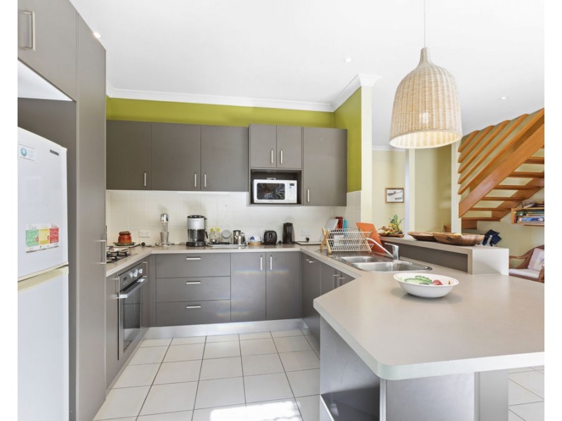 2/8 Philip Street, Pottsville NSW 2489