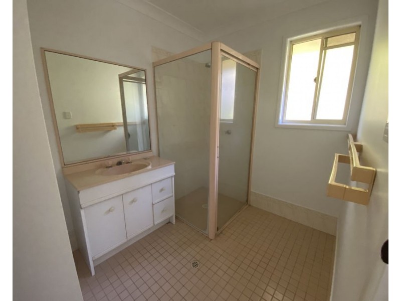 2/19 Warana Ave, Bray Park NSW 2484