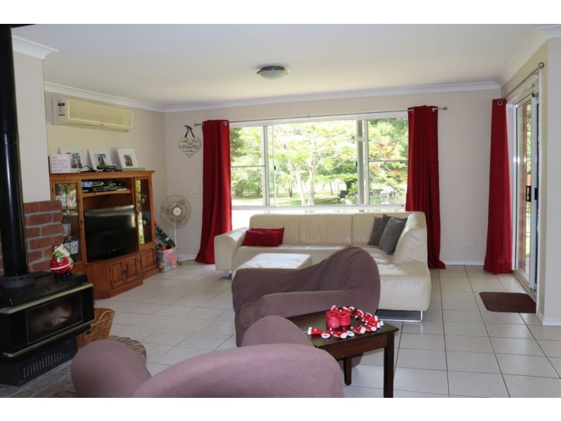 8 Garden Avenue, Nunderi NSW 2484