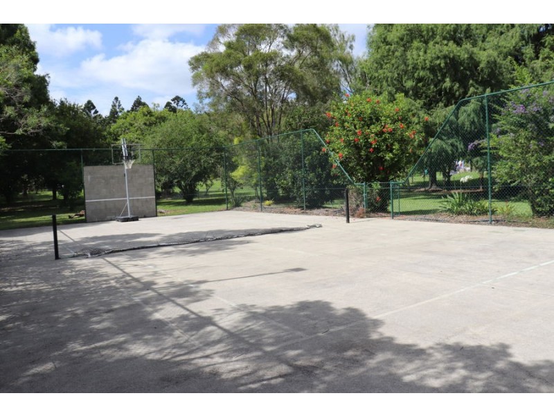 8 Garden Avenue, Nunderi NSW 2484