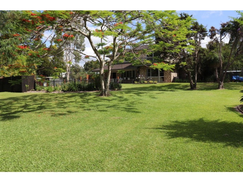 8 Garden Avenue, Nunderi NSW 2484