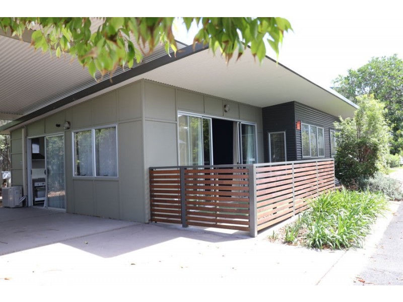 2/614 Casuarina Way, Casuarina NSW 2487