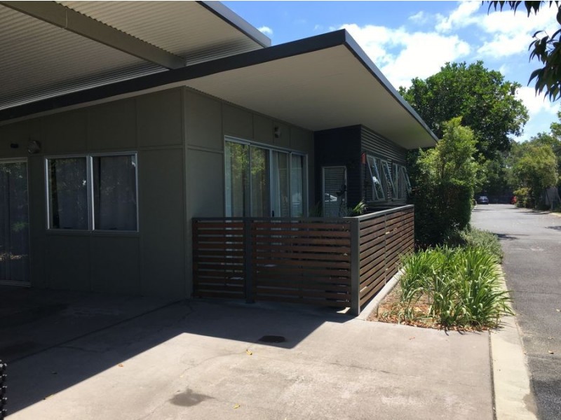 2/614 Casuarina Way, Casuarina NSW 2487