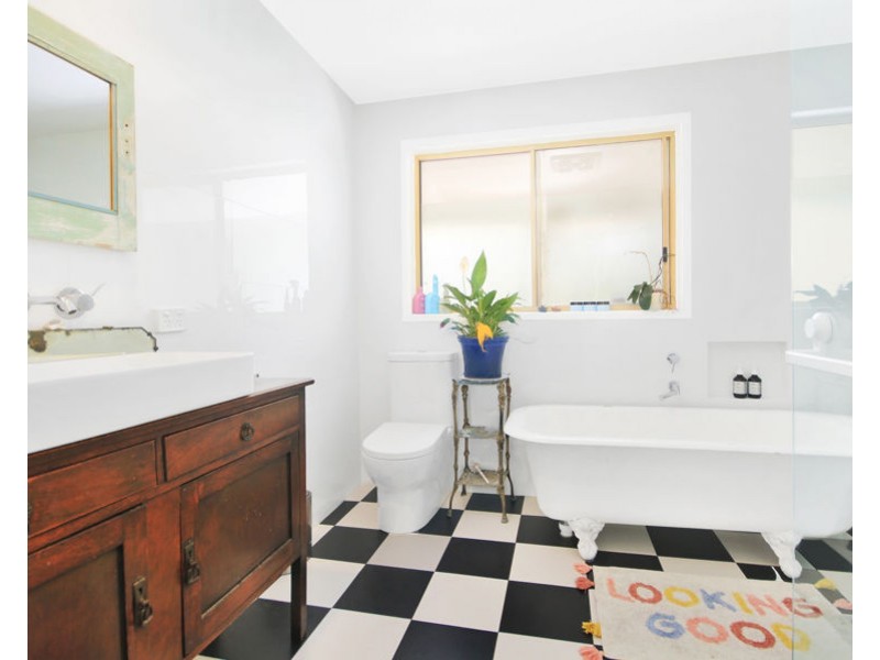 241 Burringbar Road, Burringbar NSW 2483