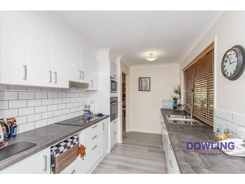 1 FORD AVENUE, Medowie NSW 2318