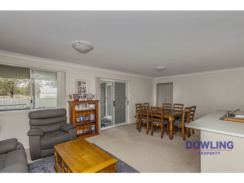 4 GOVERNMENT ROAD, Cessnock NSW 2325