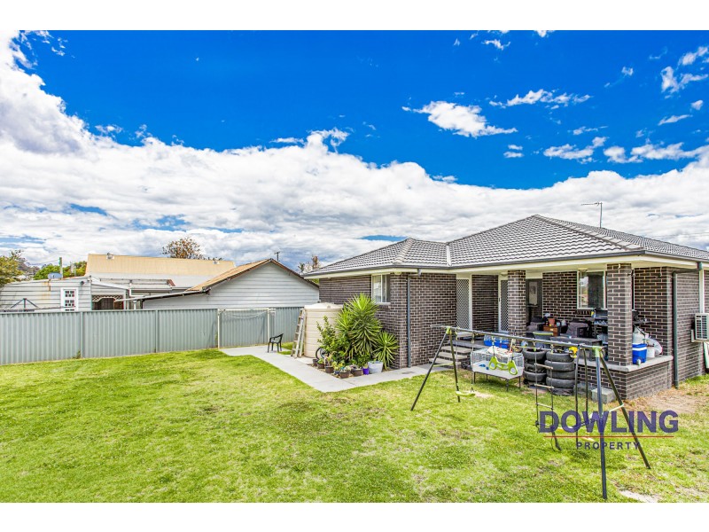 4 GOVERNMENT ROAD, Cessnock NSW 2325