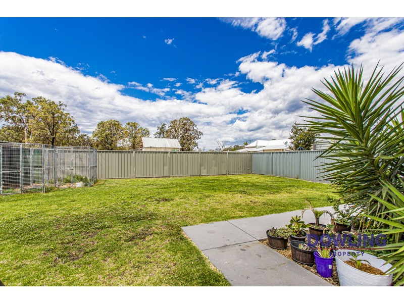 4 GOVERNMENT ROAD, Cessnock NSW 2325