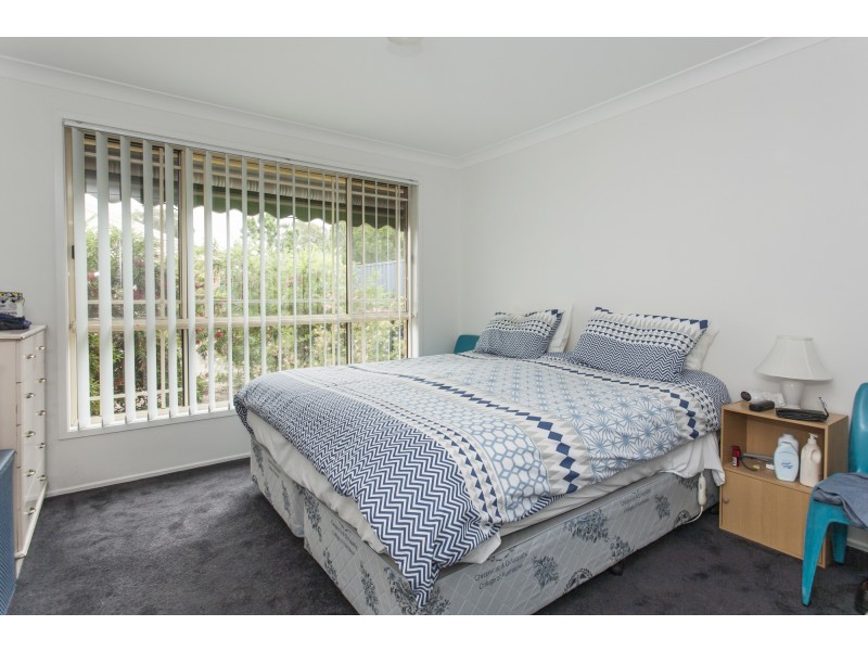 1/5 Benjamin Lee Drive, Raymond Terrace NSW 2324