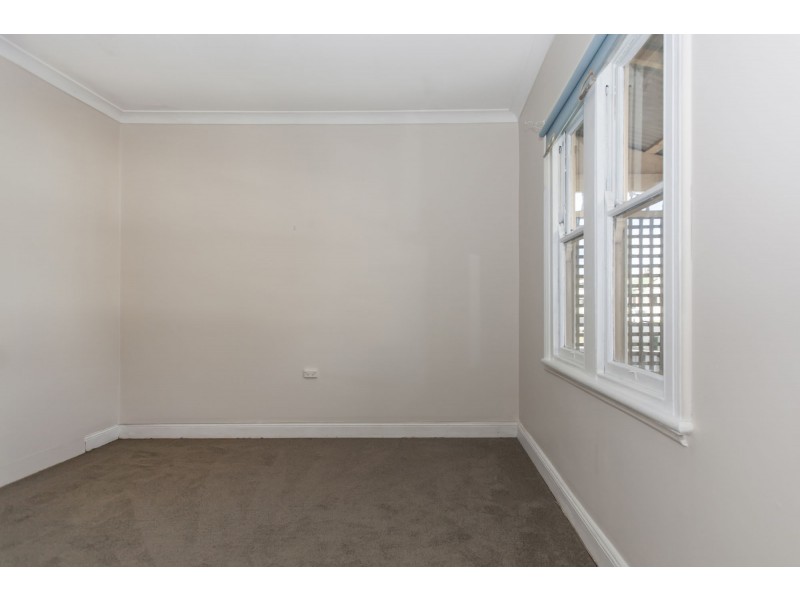 1/22 Queen Street, Stockton NSW 2295