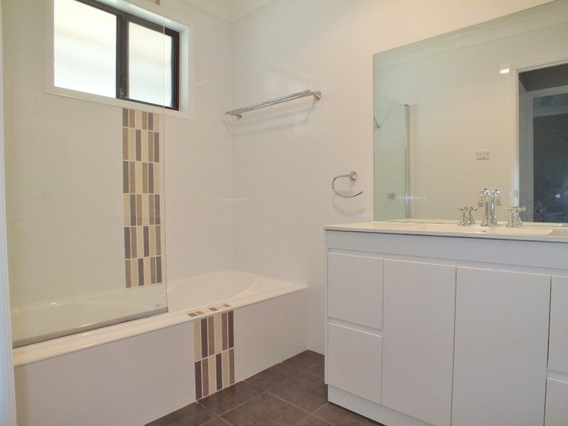 1 Collins Court, Medowie NSW 2318