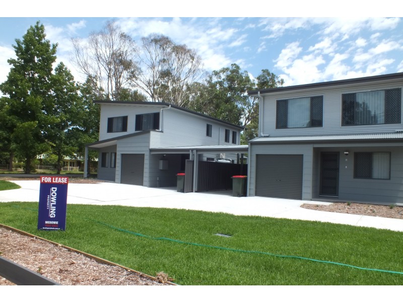 2/11 Kirrang Drive, Medowie NSW 2318