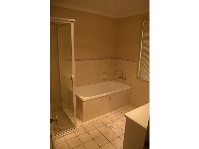 122 Kindlebark Drive, Medowie NSW 2318