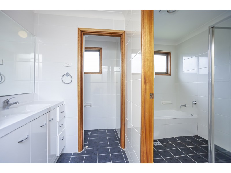 46 Silver Wattle Drive, Medowie NSW 2318