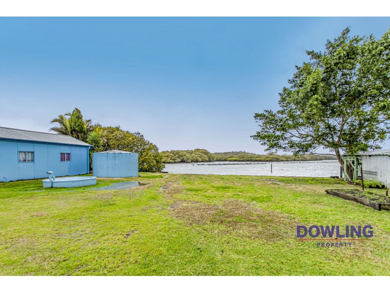220 Lemon Tree Passage Road, Salt Ash NSW 2318