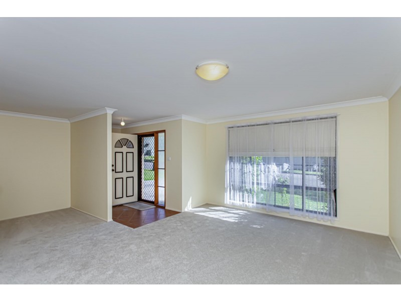 37 CASUARINA AVENUE, Medowie NSW 2318