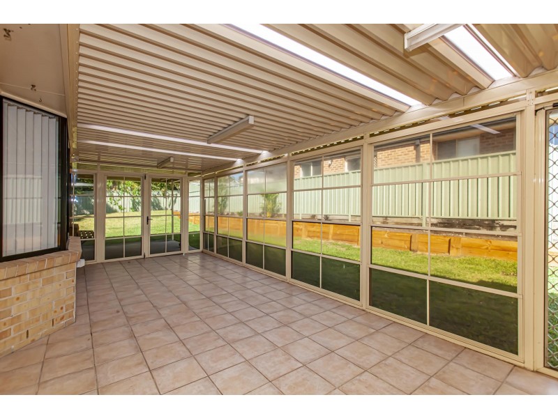 37 CASUARINA AVENUE, Medowie NSW 2318