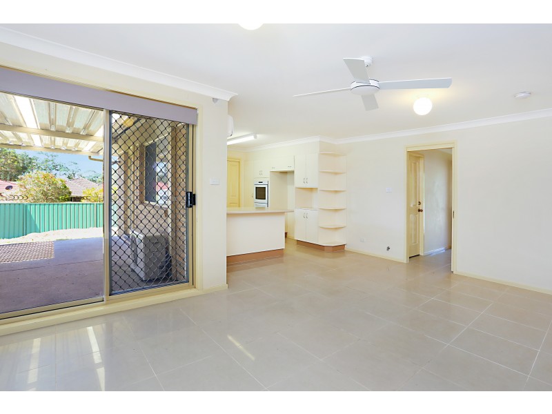 1 Agonis Place, Medowie NSW 2318