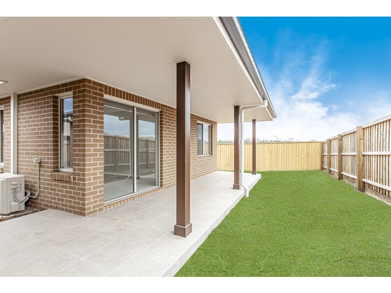 2/30 Bower Road, Medowie NSW 2318
