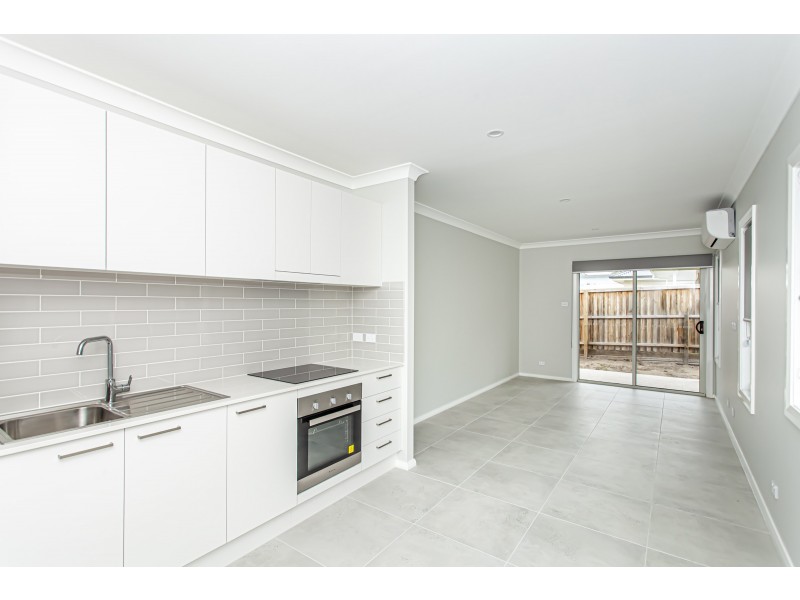 2/30 Bower Road, Medowie NSW 2318