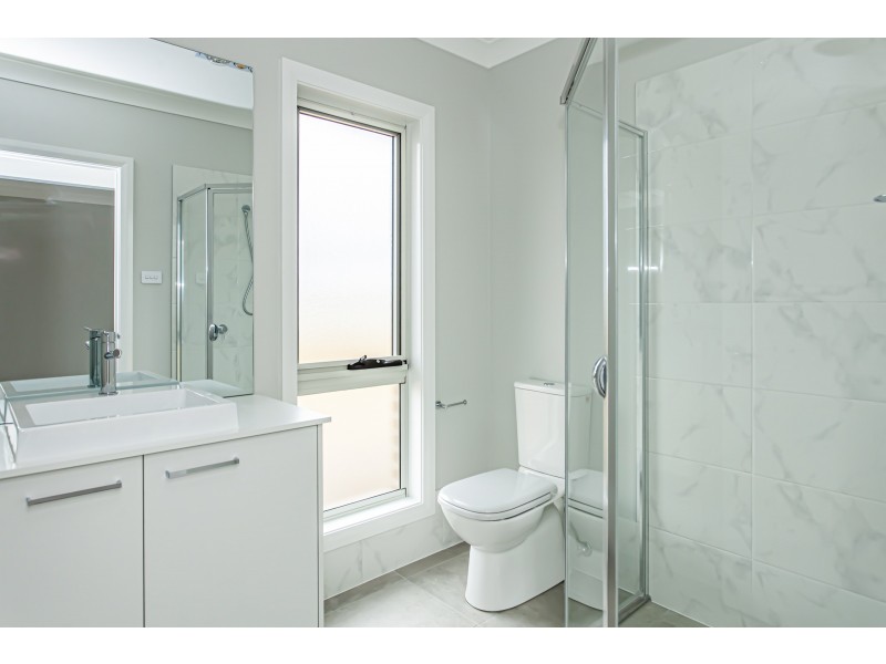 2/30 Bower Road, Medowie NSW 2318