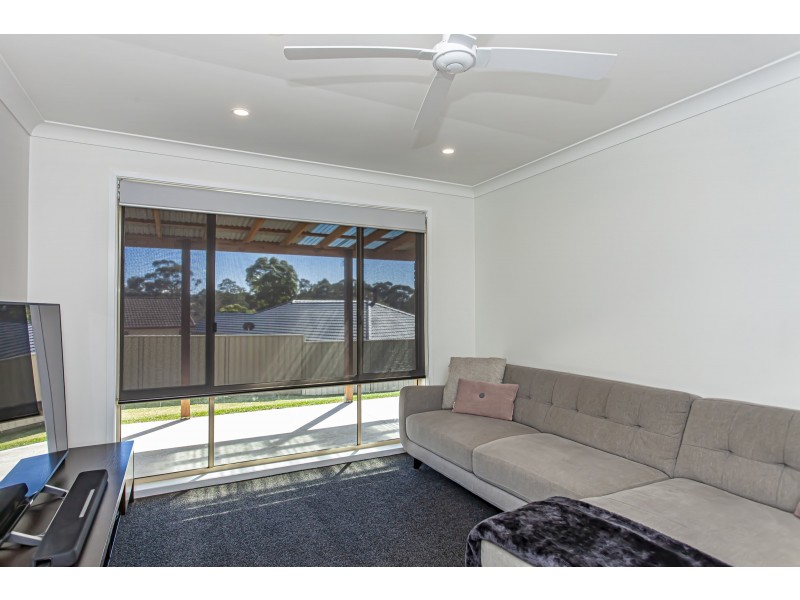 8 Cypress Close, Medowie NSW 2318